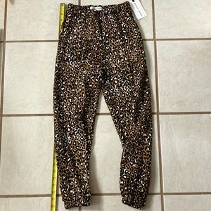 Melrose & Market kids size 7/8 light-weight 100% cotton bottoms.